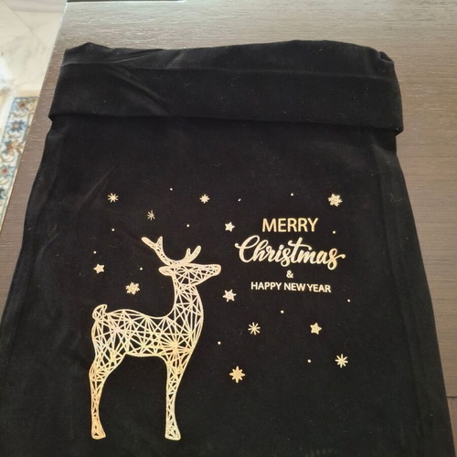 Velvet Christmas Gift Bags Set like new, sizes 27x33 and 20x25 cm