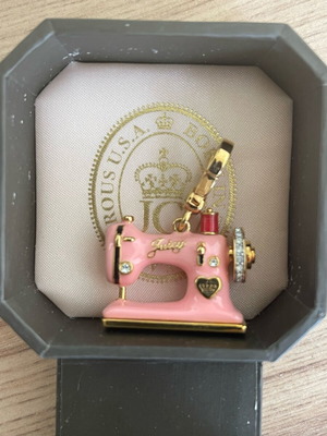 Juicy Couture Charm Sewing Machine New Pink