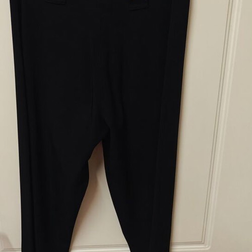 Lynne women's set black like new