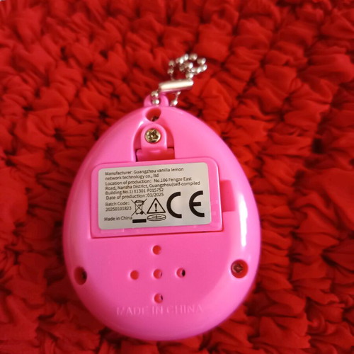 Retro Han Cheng Tamagotchi in Pink New