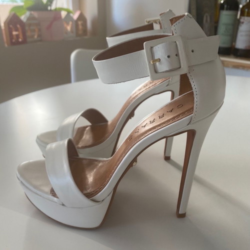 Carrano leather platform sandals used, white, size 38