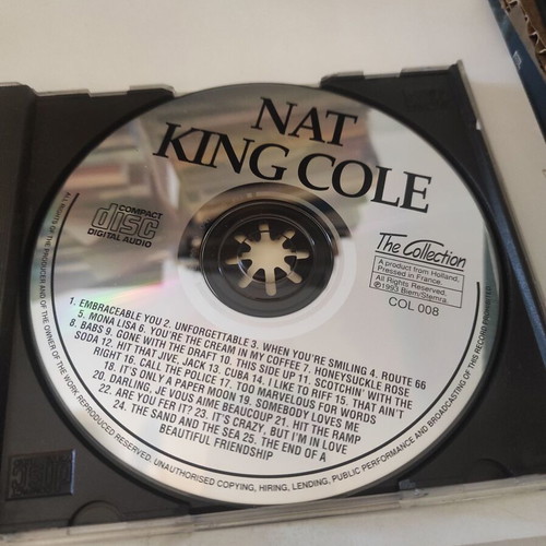 Nat King Cole Collection CD like new, 25 tunes funk soul