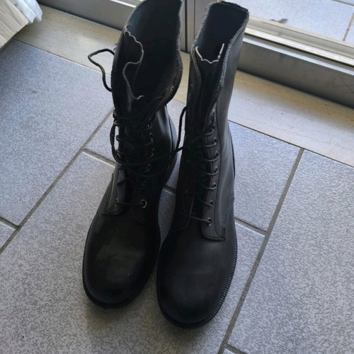E.S Boots New Size 44 Black