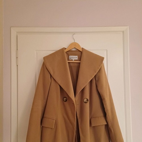 Maxin beige warm maxi coat used, large size, double buttons