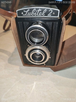 Lubitel 2 red collectible camera like new with original case and strap