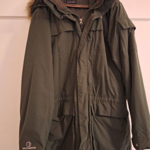 Karrimor long jacket like new, green with removable fur hood
