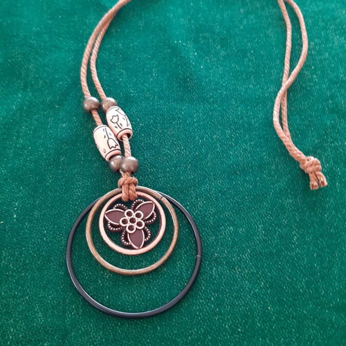 Necklace like new