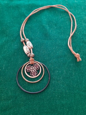 Necklace like new