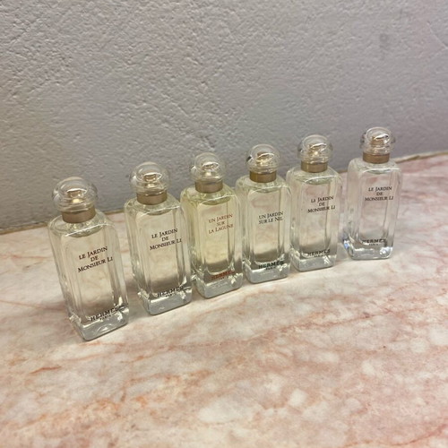 Hermes miniatures like new