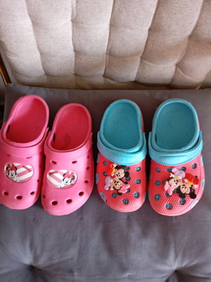 Κροκς μεταχειρισμένα, τρία ζευγάρια 29 και 28 νούμερο