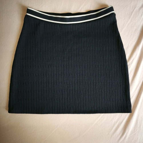H&M skirt dark blue like new, size XS