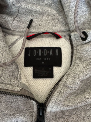 Jordan jacket gray size Medium like new