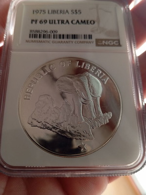 Νόμισμα 5 Dollars Liberia 1975 καινούργιο, σπάνιο ασημένιο