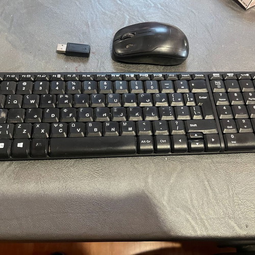 Logitech wireless keyboard and mouse set used with USB receiver