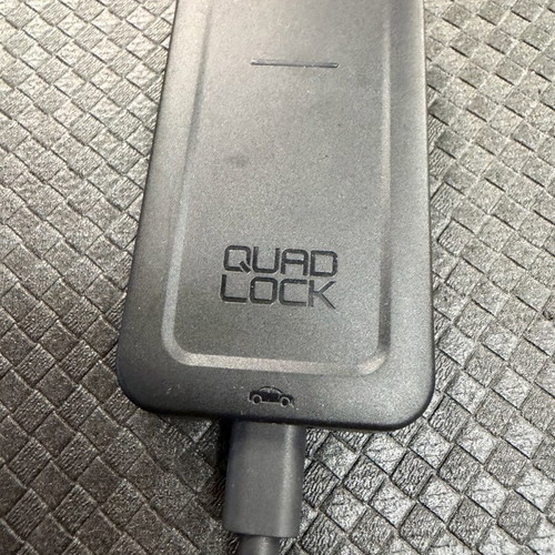 Quad Lock Wireless CarPlay Adaptor like new