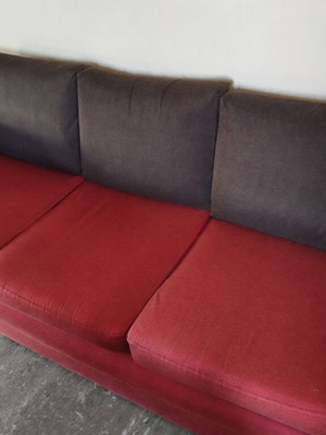 Τριθέσιος καναπές σαν καινούργιος με αφαιρούμενα καλύμματα