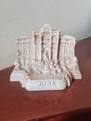 Rome ceramic souvenir new
