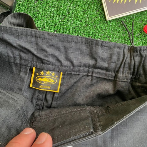 Corteiz 5starz cargo pants, black and white, size M