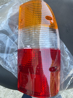 Stop light crystal rear right for Mazda pick up BT 50 new