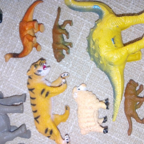 Set of dinosaur and wild animal figures like new