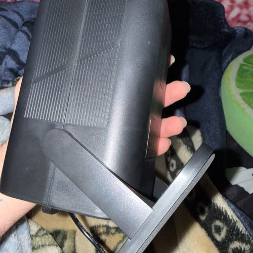 GTEQY mini projector new for home cinema anywhere