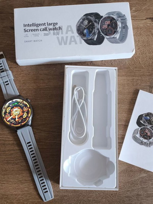 Smart Watch Smart new with AI features and Bluetooth calling