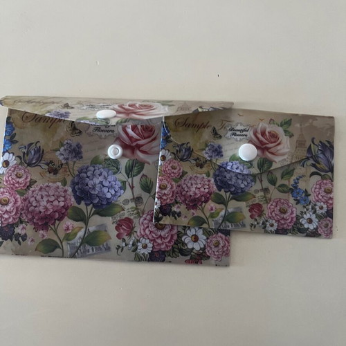 Folders used, pack of 26 with two smaller as gift