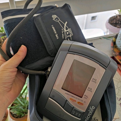 Microlife blood pressure monitor 3AC1-1PC like new with software