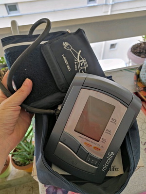Microlife blood pressure monitor 3AC1-1PC like new with software