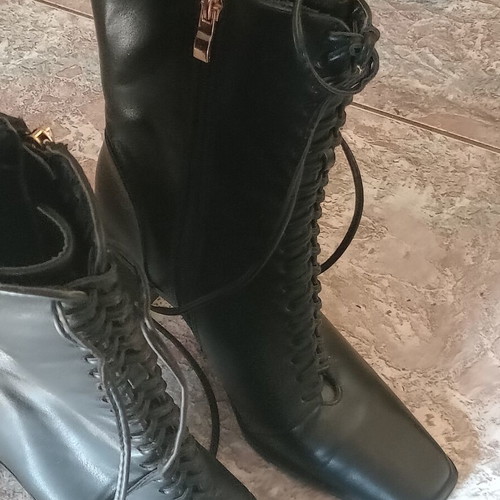 Tulipano women's leather boots like new, black, size 39