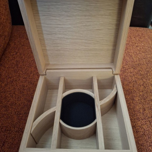Hublot Wooden Watch Box new, oak Greenbox