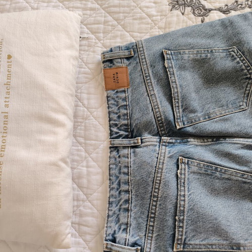 Zara mom fit high waist jeans like new, blue, size S
