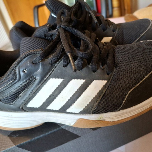 Adidas athletic shoes used, size 37 1/3, black