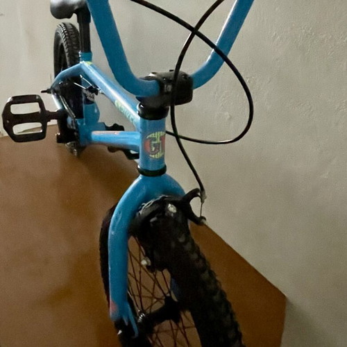 GT Performer 16” BMX bike like new, blue
