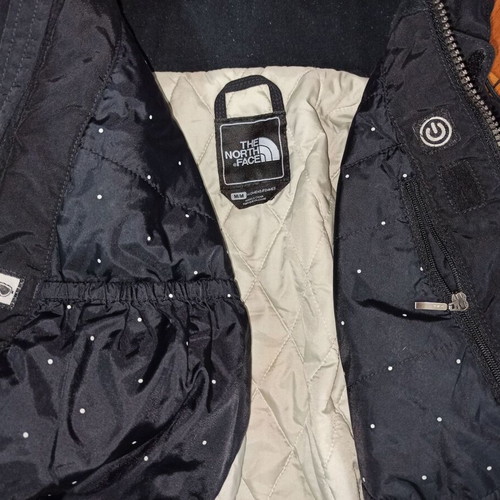 The North Face women's winter ski jacket used, size M, black