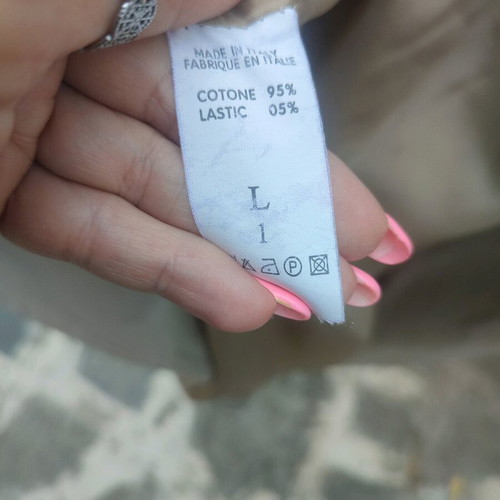 Cotton trench coat lined with padding size M like new, beige