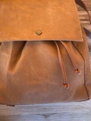 Thiros women's brown backpack like new