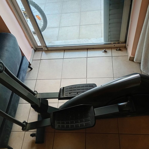 XFitElite Elliptical Machine like new