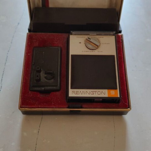 Remington Electro-blade 9 shaver used, vintage