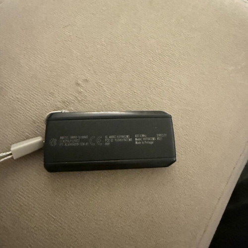 Volvo V90 XC40 Passive Entry Transmitter Sport Key Fob 31652609 like new 2020 2021