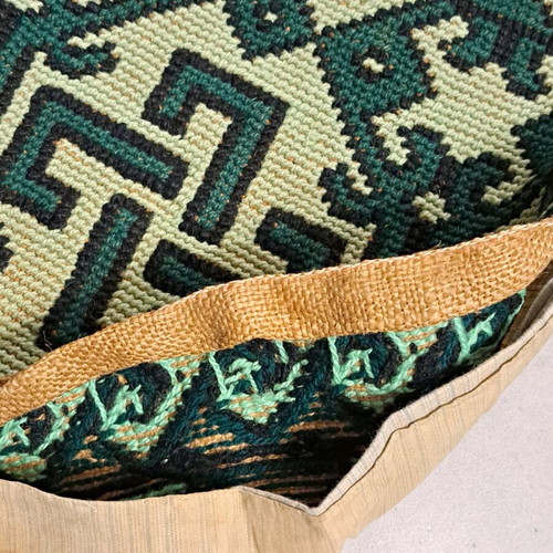 Counted embroidery on burlap used 55×55 cm