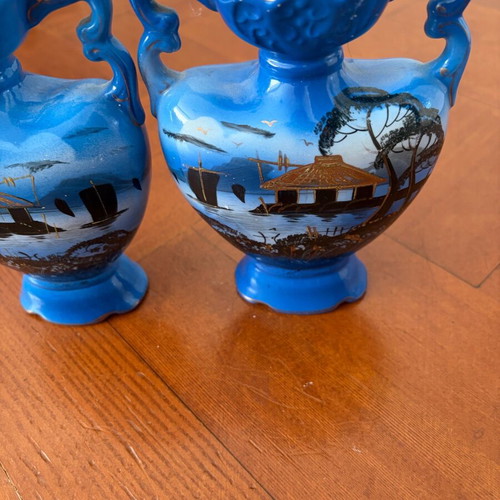 Antique vases from England like new, set of 2 with Japanese motif