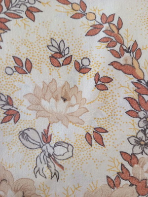 Set of 3 cotton single bed sheets used with beige-brown floral pattern
