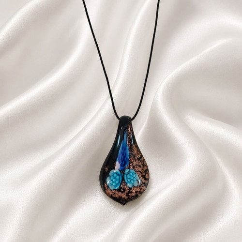 Handmade Murano Glass Necklace with Leather Strap, new