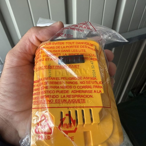 Dewalt DCB184 18V XR 5Ah battery