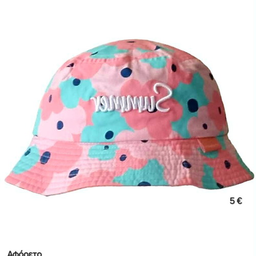 Girls Hats 54 cm like new, pack of 3 pieces