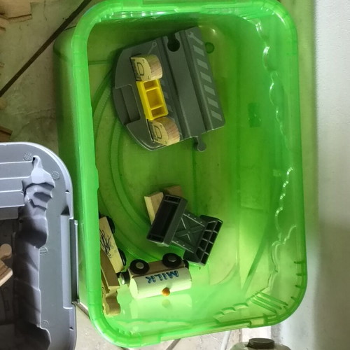 Hape ξύλινο τρενάκι με ράγες μεταχειρισμένο, διάφορα κομμάτια