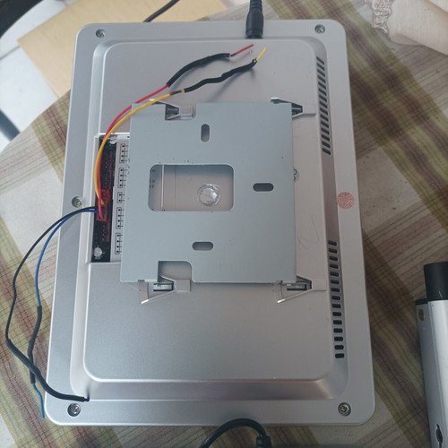Video door phone external unit with 2 internal units