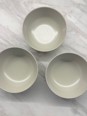 Bowls like new, set of 3 pieces