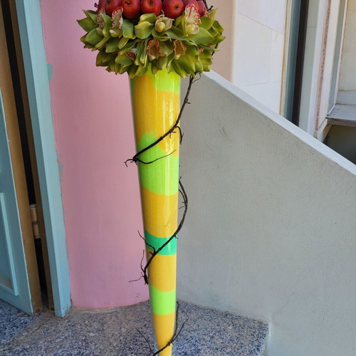 Tall Vases with Artificial Roses and Apples premium centerpieces